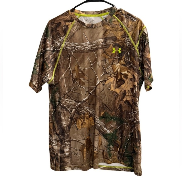 Under Armour Other - UNDER ARMOUR Camo T-Shirt Size Large
